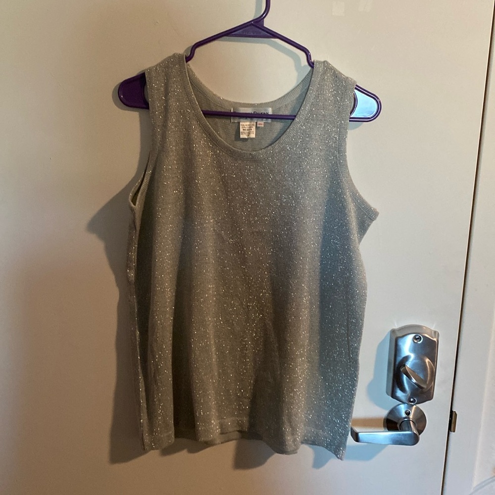 Xl sleeveless Top GUC